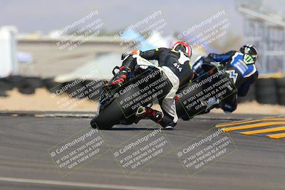 media/Oct-08-2022-SoCal Trackdays (Sat) [[1fc3beec89]]/Turn 16 (125pm)/